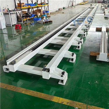 長行程機(jī)器人地軌